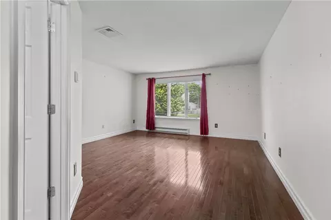 446 Paddock Ln, Bristol, RI 02809 photo 12
