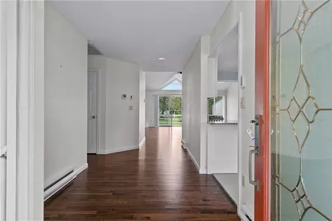 446 Paddock Ln, Bristol, RI 02809 photo 4