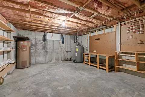 446 Paddock Ln, Bristol, RI 02809 photo 26