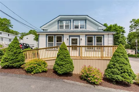 3 Waltham St, Smithfield, RI 02917