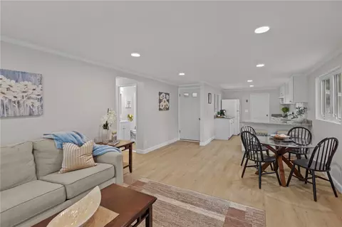Living - 120 Aspinet Dr, Warwick, RI 02888 photo 2 of 3