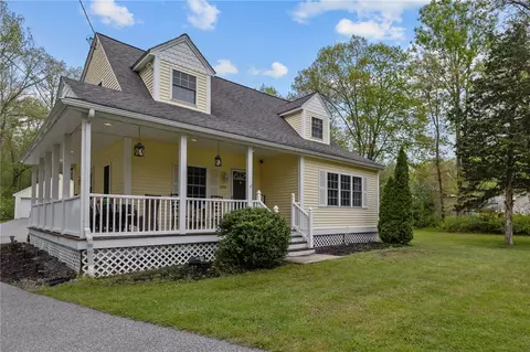 2792 Victory Hwy, Burrillville, RI 02830