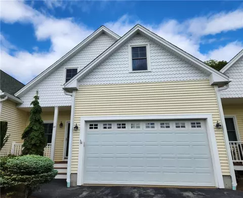 147 Southwinds Dr, South Kingstown, RI 02879