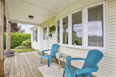 86 Weekapaug Rd, Westerly, RI 02891 photo 6