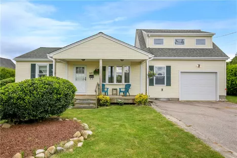 86 Weekapaug Rd, Westerly, RI 02891