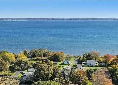 00 Grove Ave, Warwick, RI 02889 photo 3