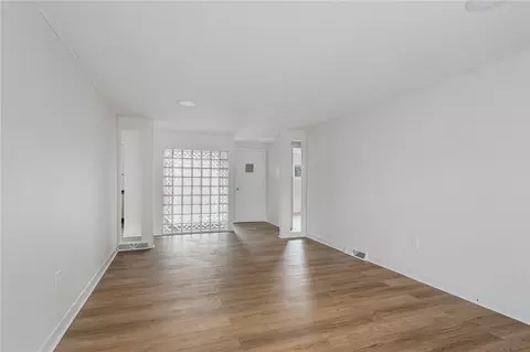 Living - 613 Prospect St, Woonsocket, RI 02895 photo 1 of 7