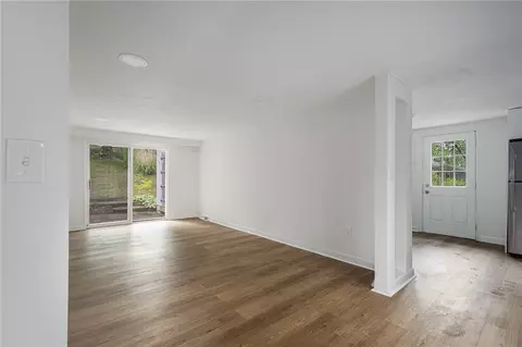 Living - 613 Prospect St, Woonsocket, RI 02895 photo 5 of 7