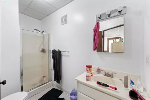 242 4th Ave, Woonsocket, RI 02895 photo 35