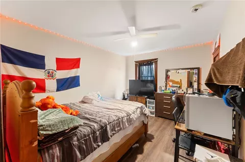 242 4th Ave, Woonsocket, RI 02895 photo 23