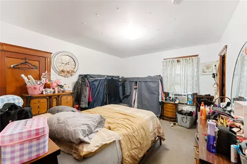 242 4th Ave, Woonsocket, RI 02895 photo 9