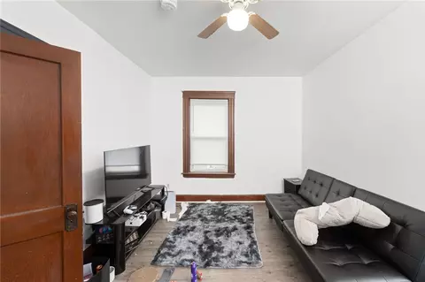 242 4th Ave, Woonsocket, RI 02895 photo 33