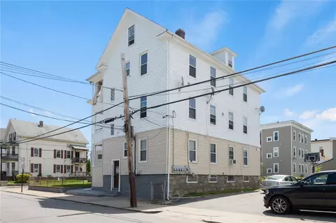 242 4th Ave, Woonsocket, RI 02895 photo 4