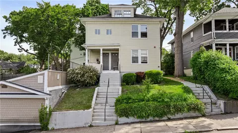 23 Auburn St, Pawtucket, RI 02860