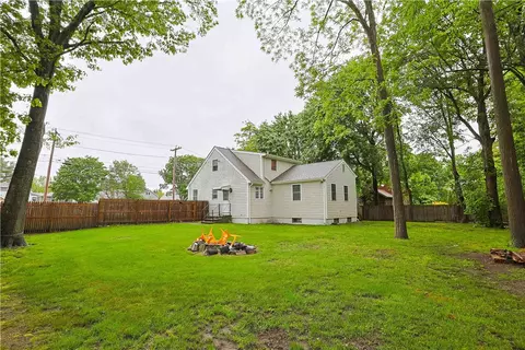 Exterior - 20 Barker Ave, Warren, RI 02885 photo 3 of 11
