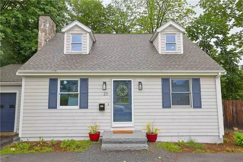 Exterior - 20 Barker Ave, Warren, RI 02885 photo 10 of 11