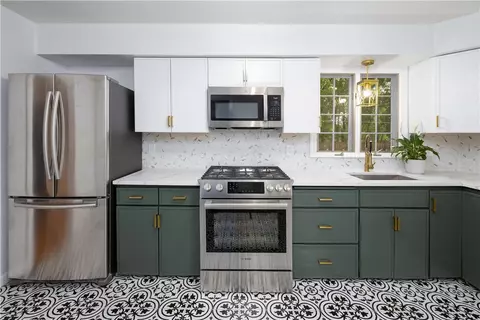 Kitchen - 20 Barker Ave, Warren, RI 02885 photo 3 of 3