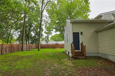 Exterior - 20 Barker Ave, Warren, RI 02885 photo 8 of 11