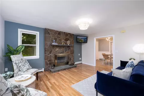 Living - 20 Barker Ave, Warren, RI 02885 photo 1 of 2