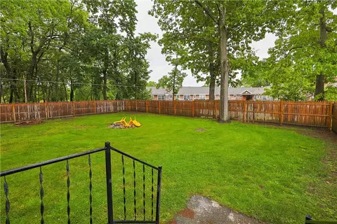 Exterior - 20 Barker Ave, Warren, RI 02885 photo 4 of 11