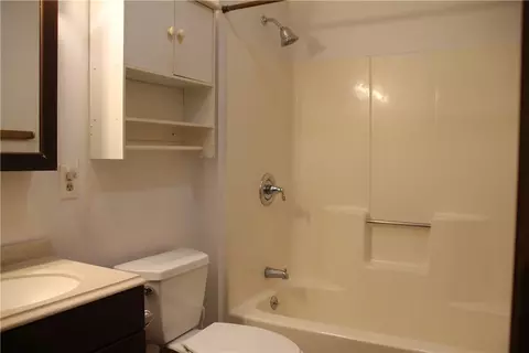 Bath - 9 Apache Dr #J, Westerly, RI 02891 photo 1 of 1