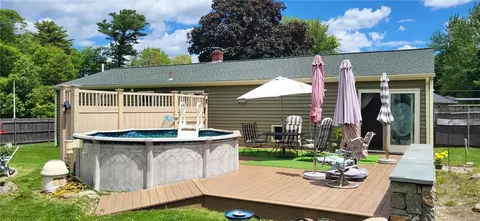 Exterior - 6 Colonial Rd, Coventry, RI 02816 photo 3 of 7