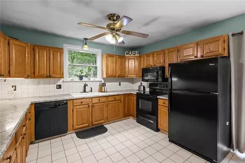 14 Jackson Schoolhouse Rd, Glocester, RI 02814 photo 9