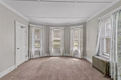 Living - 244 Paradis Ave, Woonsocket, RI 02895 photo 3 of 5