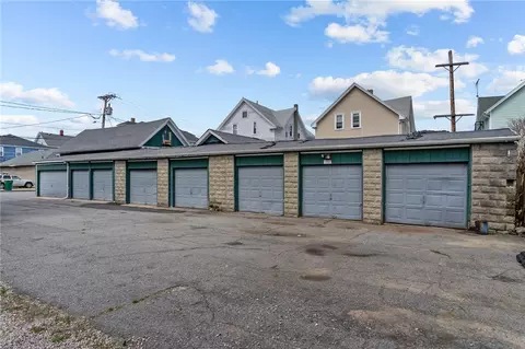Exterior - 244 Paradis Ave, Woonsocket, RI 02895 photo 4 of 6