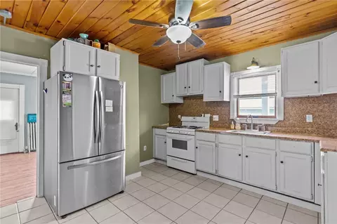 Kitchen - 244 Paradis Ave, Woonsocket, RI 02895 photo 1 of 5