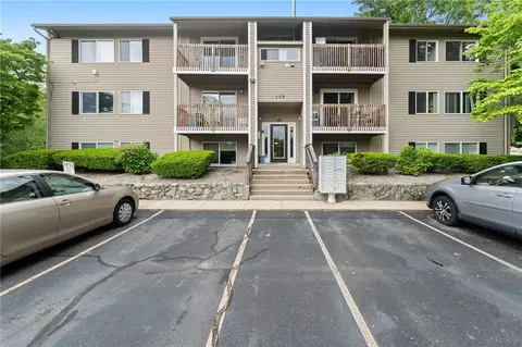 133 Fordson Ave #12, Cranston, RI 02910
