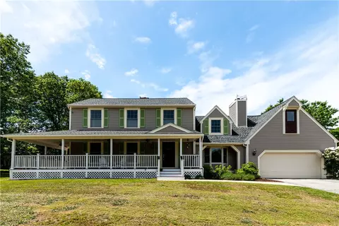 15 Caraway Dr, Johnston, RI 02919