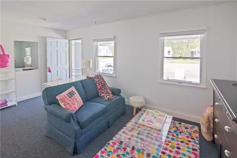 88 Old Post Rd #10, Westerly, RI 02891