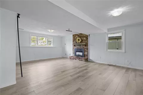 Living - 19 Irondale St, Warwick, RI 02886 photo 5 of 6