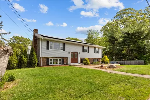 Exterior - 19 Irondale St, Warwick, RI 02886 photo 4 of 10