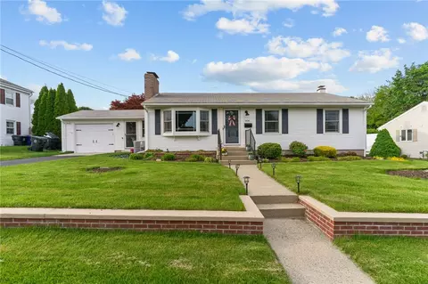 104 Howland Ave, East Providence, RI 02914