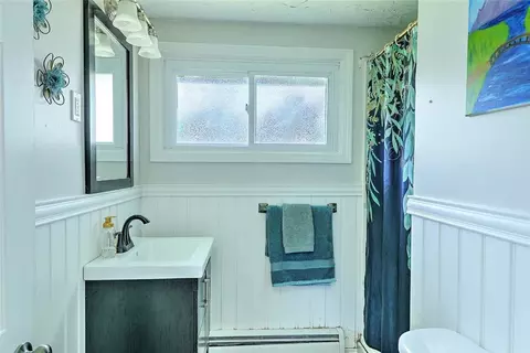 92 Chatworth Ave, Warwick, RI 02886 photo 16