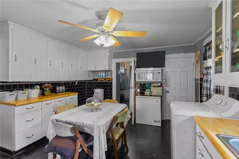 43 Dexter St, Woonsocket, RI 02895 photo 7