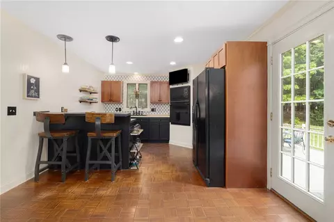 Kitchen - 17 Chappell Place Ln, Exeter, RI 02822 photo 3 of 6