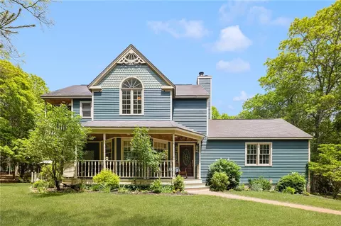 17 Chappell Place Ln, Exeter, RI 02822