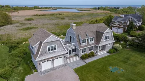 18 Ninigret Ave, Charlestown, RI 02813