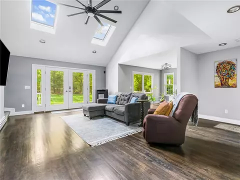 511 Central Pike, Scituate, RI 02857 photo 14