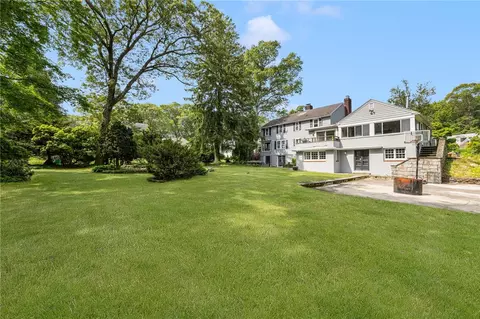 2 Carvin Ct, Warwick, RI 02886 photo 37