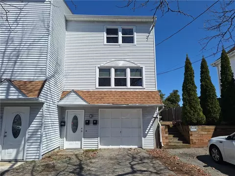 33 Yorkshire St #C, Providence, RI 02908