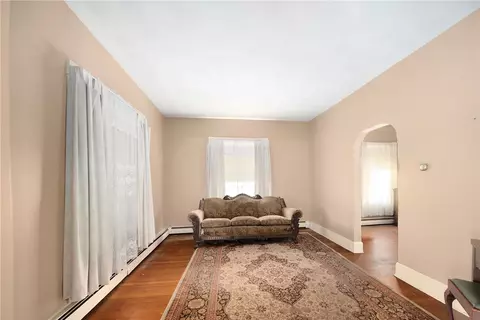 68 Appleton Ave, Pawtucket, RI 02860 photo 6