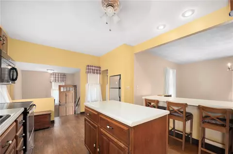 68 Appleton Ave, Pawtucket, RI 02860 photo 9