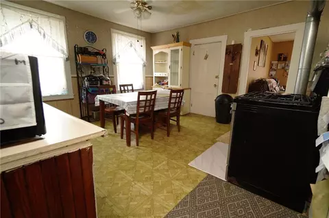 26 Farm St, Woonsocket, RI 02895 photo 14