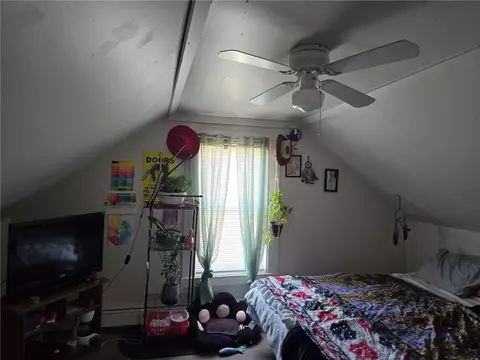 Bedroom - 245 Bradford Rd, Westerly, RI 02891 photo 2 of 3