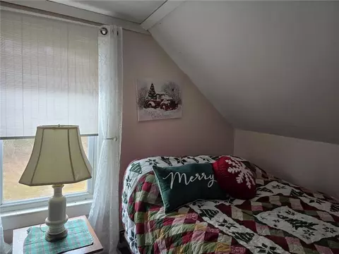 Bedroom - 245 Bradford Rd, Westerly, RI 02891 photo 1 of 3