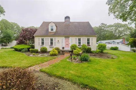 59 Black Creek Ln, Warwick, RI 02888